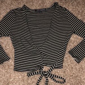 NWOT Long sleeve crop top